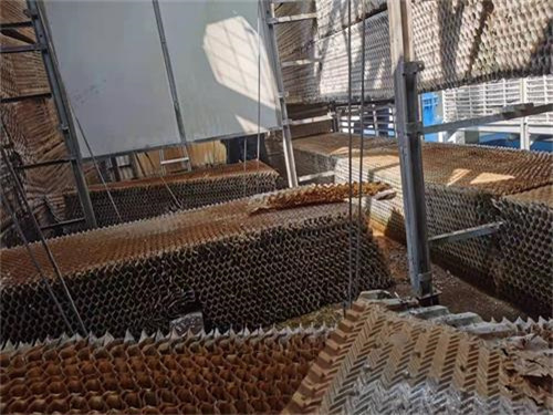 冷卻塔填料的使用時間都與哪些因素有關?