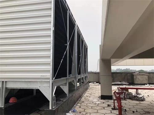 康明空調小知識—冷卻塔的特點和注意事項(工業冷卻塔與普通冷卻塔的區